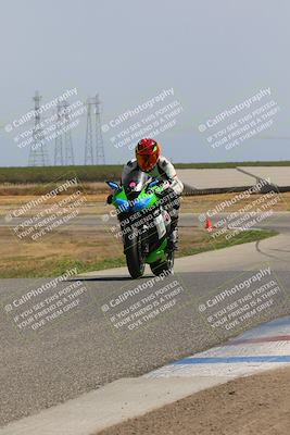 media/Sep-10-2023-Pacific Track Time (Sun) [[44210541ad]]/Group B/1220pm (Wheelie Bump)/